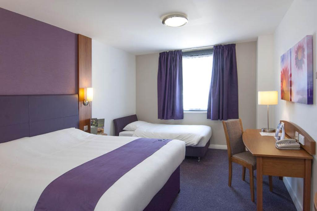 Premier Inn Inverness Centre - River Ness Cameră foto