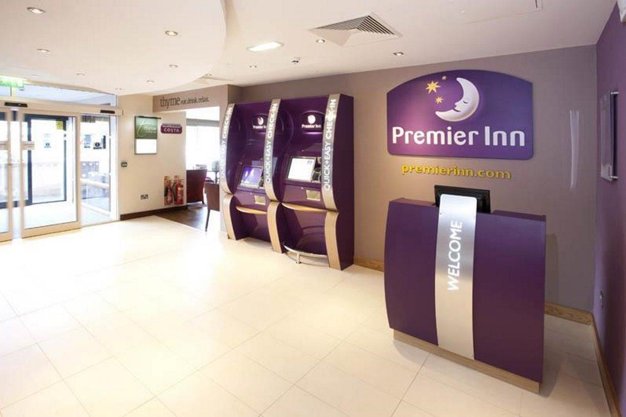 Premier Inn Inverness Centre - River Ness Exterior foto